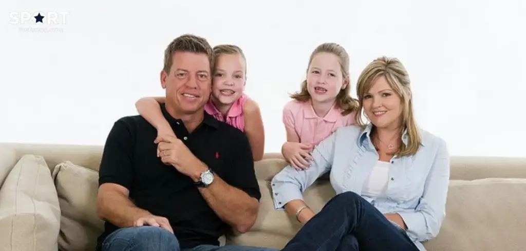 Troy Aikman Wife, Girlfriend & Dating History
