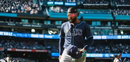 Junior Caminero Hits Historic Home Run for Dominican Republic in WBC Semifinal