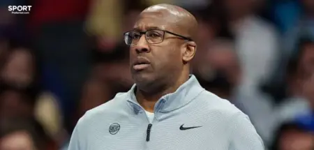 Mike Brown Hints Knicks Have Finalized Nine-Man Rotation for NBA Playoffs